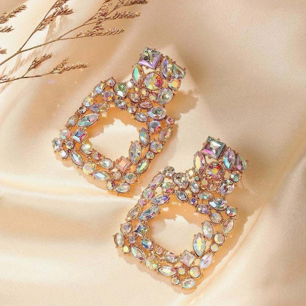 NWT Flyonce Rhinestone Square Dangle Earrings